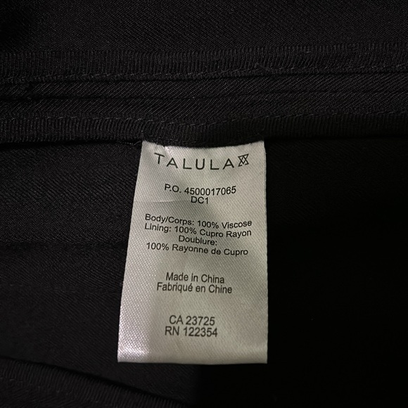 Aritzia Talula relaxed fit blazer black size 2 - Picture 4 of 4